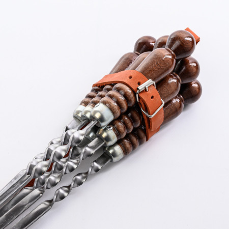 A set of skewers 670*12*3 mm in a leather quiver в Хабаровске